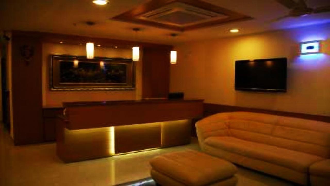 Budget Hotel Khammam Eksteriør bilde