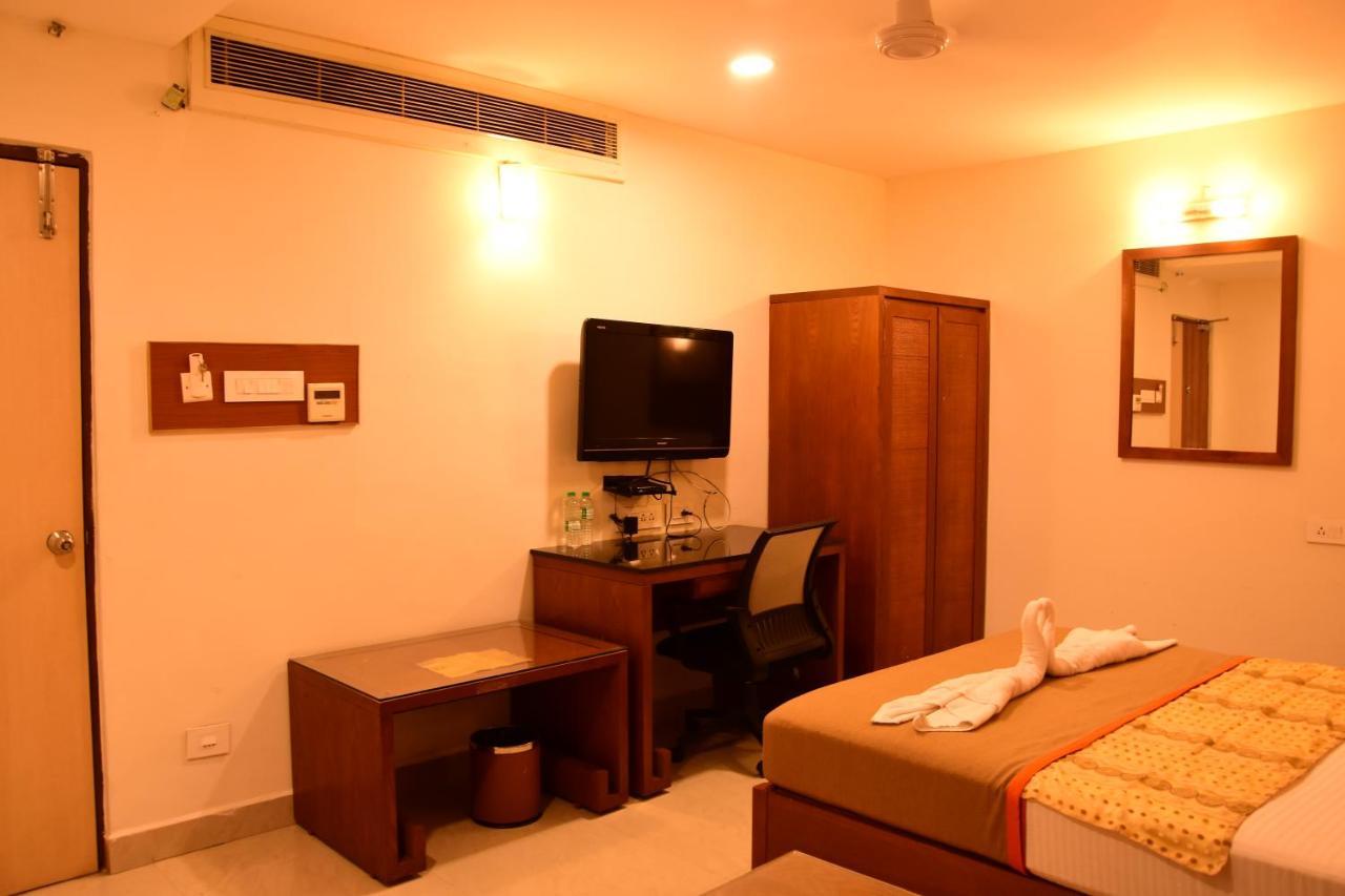 Budget Hotel Khammam Eksteriør bilde